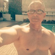  ,  Agon, 51