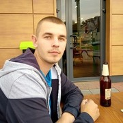  ,  Alex, 33