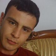  ,   Arjen, 43 ,   ,   