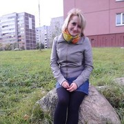  ,   Kat, 42 ,   
