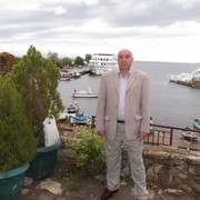  ,   Konstantin, 65 ,   c 