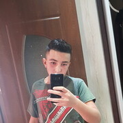  ,  Catalin, 23