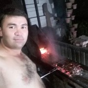  ,   Sasha, 43 ,   