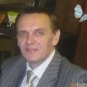  ,   Viktor, 61 ,  