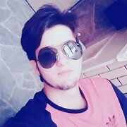  ,  Ali, 24