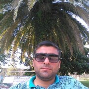  ,  Andre, 34