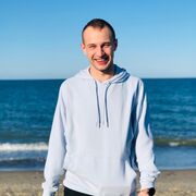   ,  Klark, 28