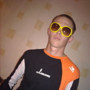  ,  Denis, 35