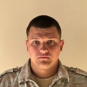 ,  Kolya, 25
