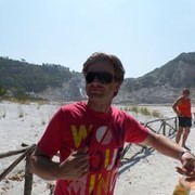  ,  Victor, 44