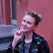  ,   Elena, 37 ,   ,   