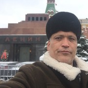  ,  Farxod, 52