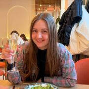  ,   Vika, 26 ,   ,   