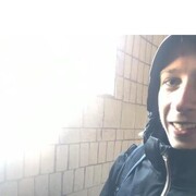  ,  Gyf, 22