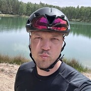  ,  Taras, 28