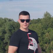   ,  Artem, 30