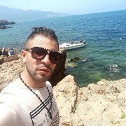  ,  Fayssal, 29