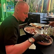  ,  Denis, 27