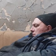  ,  Denis, 38