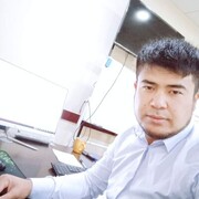  ,  Beeek, 30