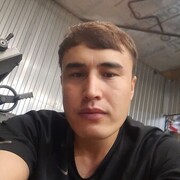  ,  Jam, 35