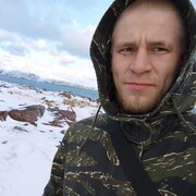  ,   Nikolai, 32 ,   ,   