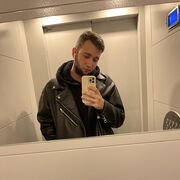  ,   Vladislav, 29 ,   ,   