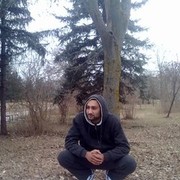  ,   Kastean, 34 ,  