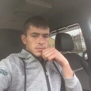  -,   Maxim, 33 ,   ,   , c 