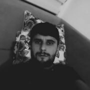  ,  Valeh, 33