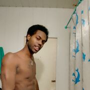  ,   Alexis, 25 ,   ,   