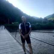  ,  Yarik, 50