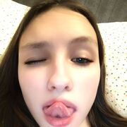  , 