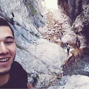  ,  Umidjon, 30