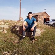  ,   Hayk, 35 ,   ,   