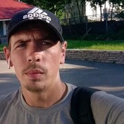  ,  , 32