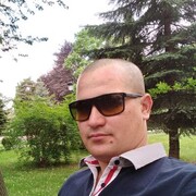  ,   Costantin, 33 ,   c 
