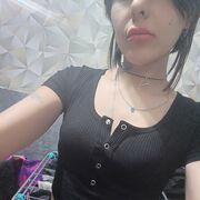  ,  Alina, 38