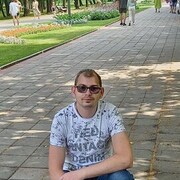  Frankfurt am Main,   , 32 ,   ,   , c 