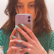  ,  Katya, 24