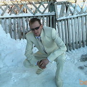  ,   Viktor, 41 ,   