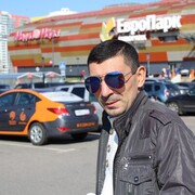  ,   Roland, 40 ,   ,   