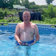  ,  Valentin, 48