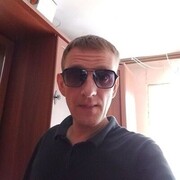   ,  Aleks, 40