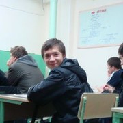   ,   Brian, 32 ,     , c 