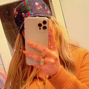  ,  Lamiaa, 27