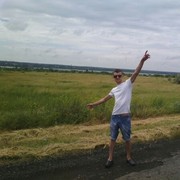  ,   Artem, 31 ,   