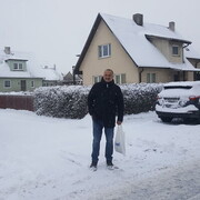  ,   David, 42 ,   ,   