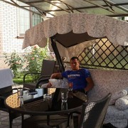   ,   Roman, 39 ,   