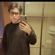  ----,  Luis, 21